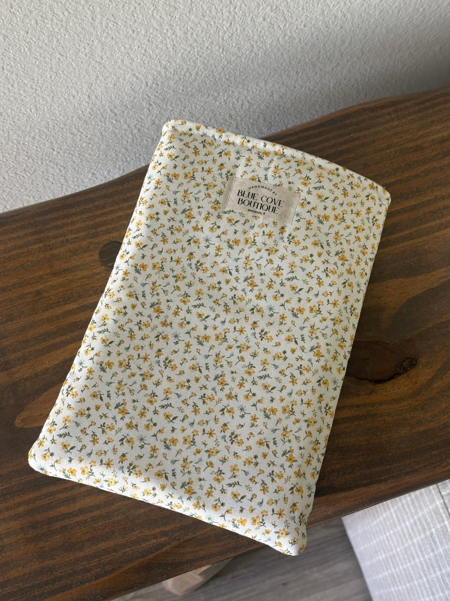 Sunny Meadow Book Sleeve