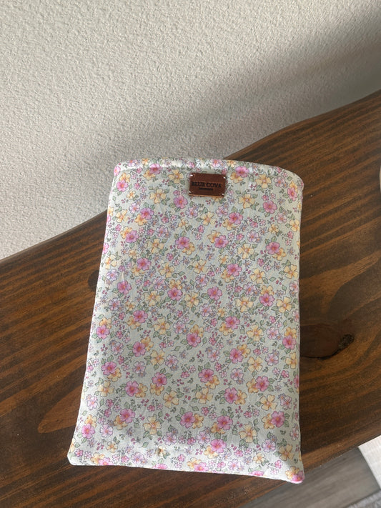 Flora Book Cover