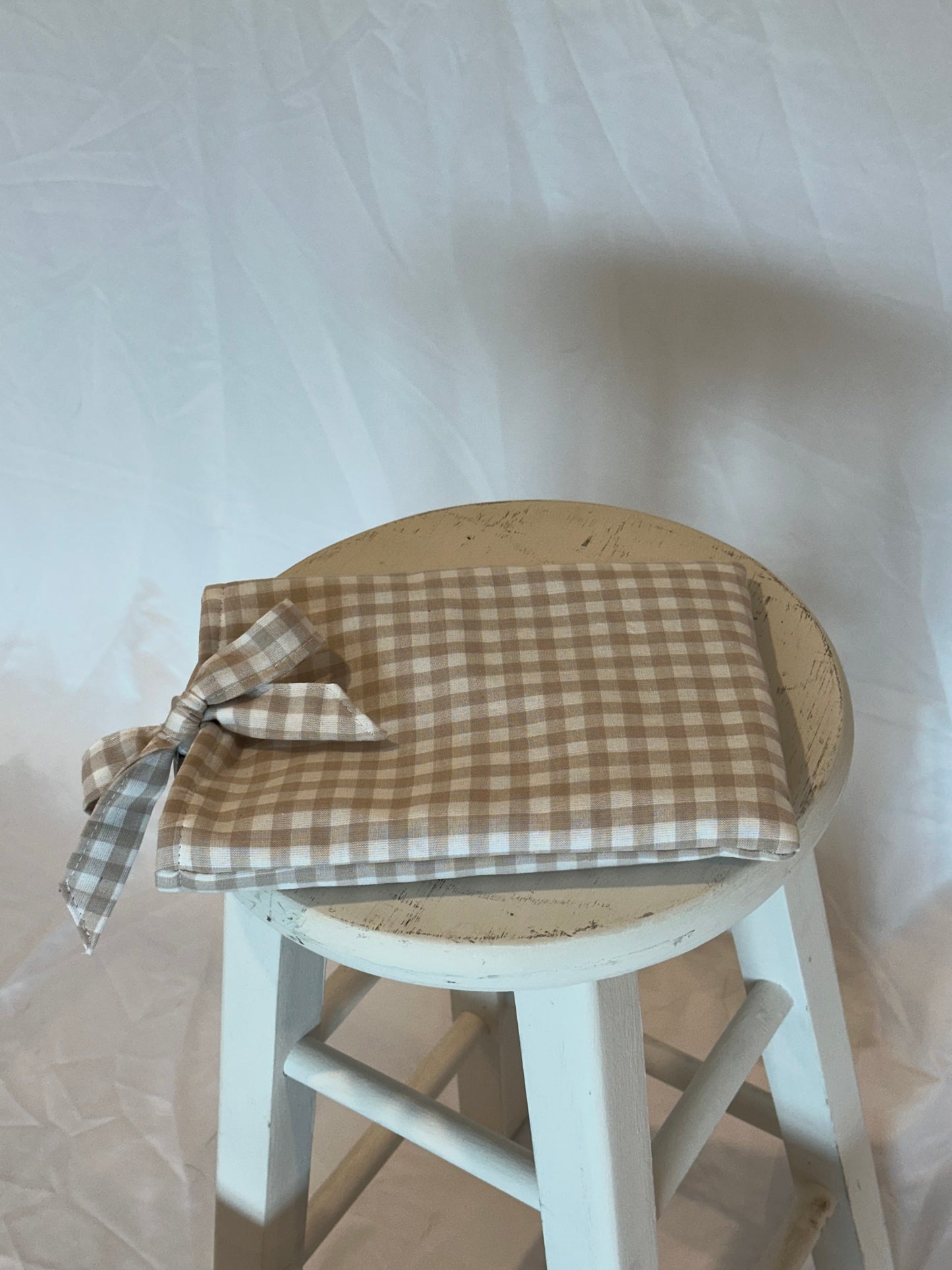 Oatmeal Gingham Book Cover
