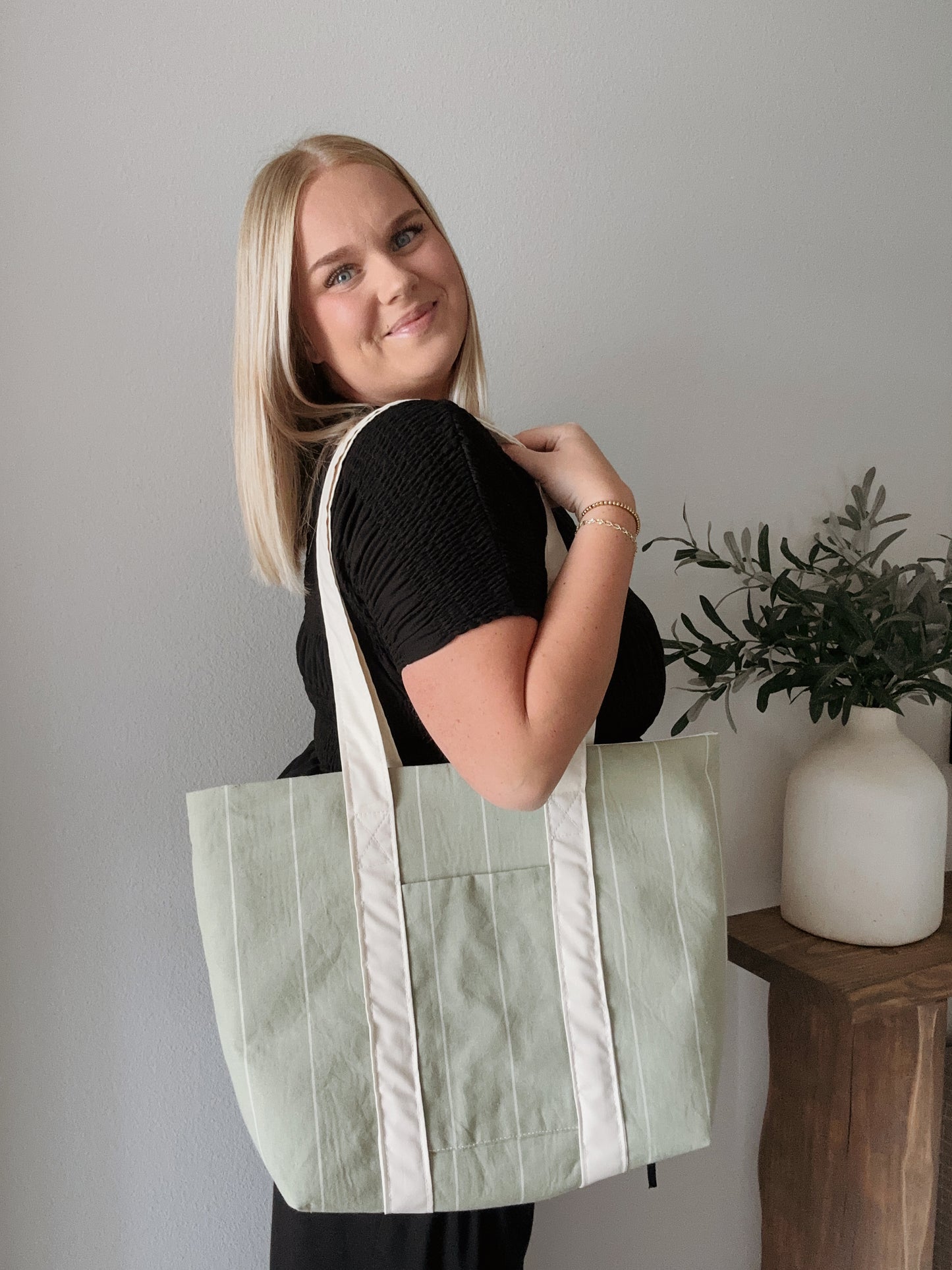Willow Stripe Tote