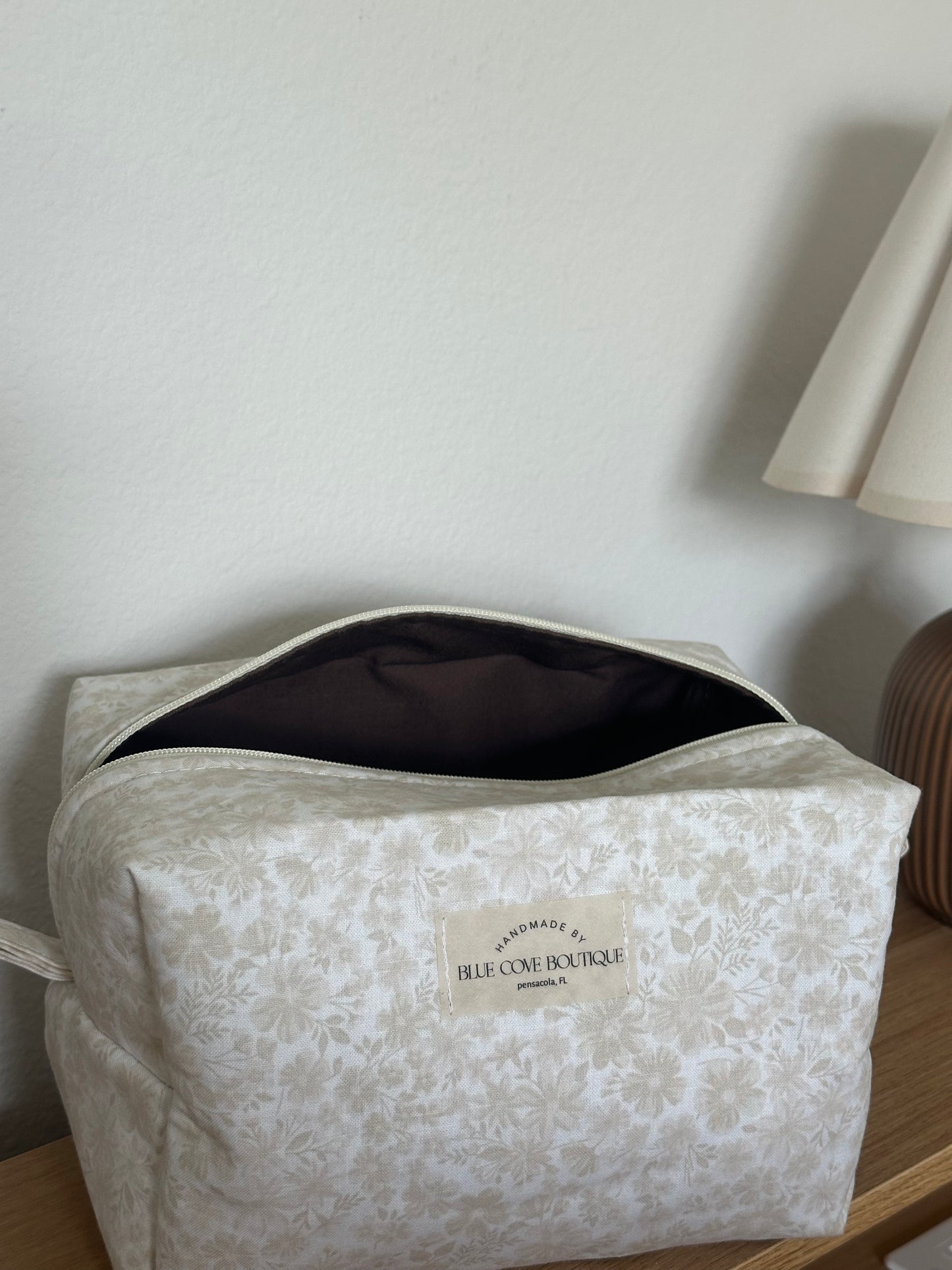 Wildflower Cream Makeup Bag
