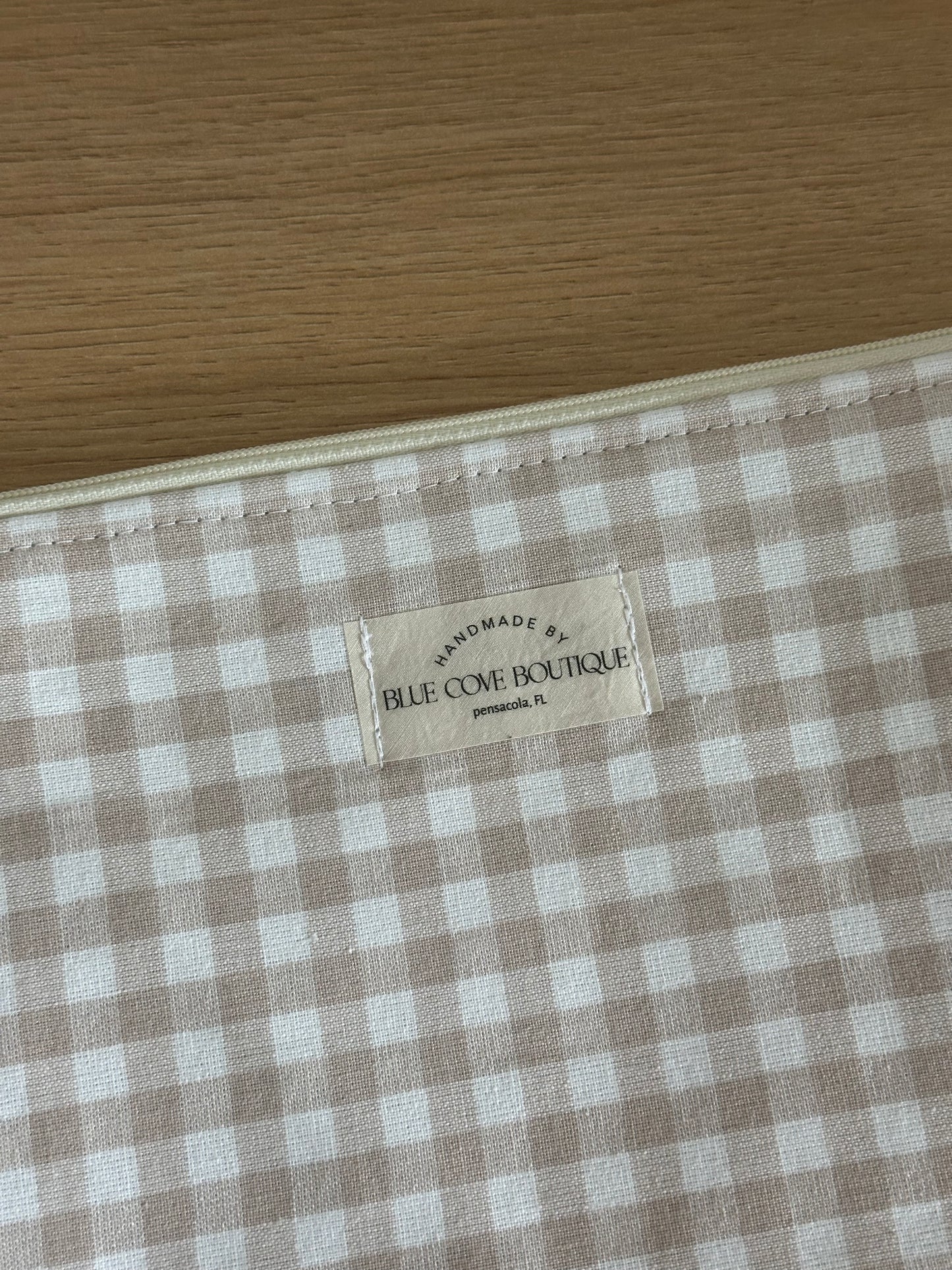 Oatmeal Checkered Pouch